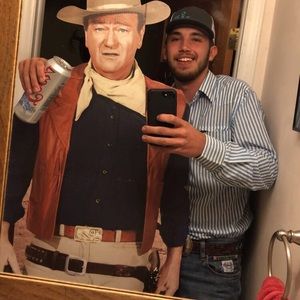 Meet your Posher, Aiden